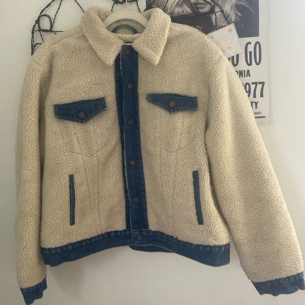 Levi’s Sherpa denim Jean jacket button down